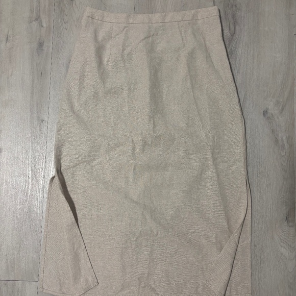 New womans size large midi skirt - Picture 1 of 2